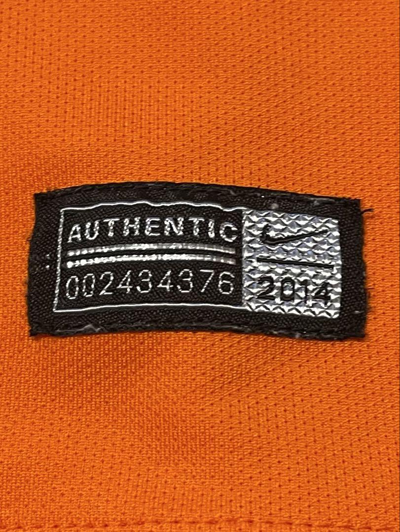 入手困難❗️Nike サッカーオランダ代表 2014年モデル 17番最強時代 レア！入手困難❗️Nike オランダ代表 2014年モデル 17番 - メルカリ