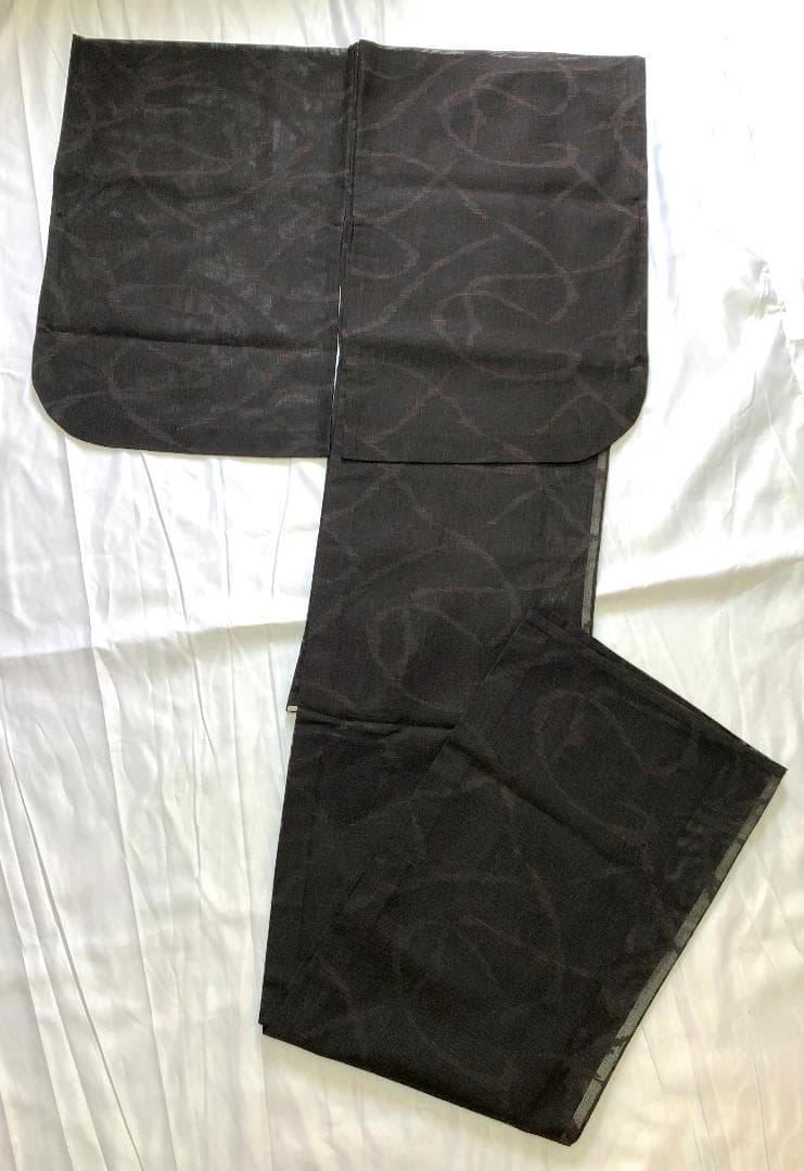 紗 女物 夏着物 抽象柄 赤絣 正絹 - メルカリ