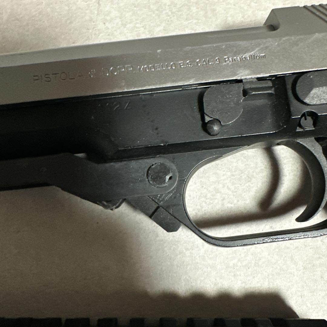 東京マルイ　電動ハンドガン　M93R シルバースライド　一体型マウントレイル付き