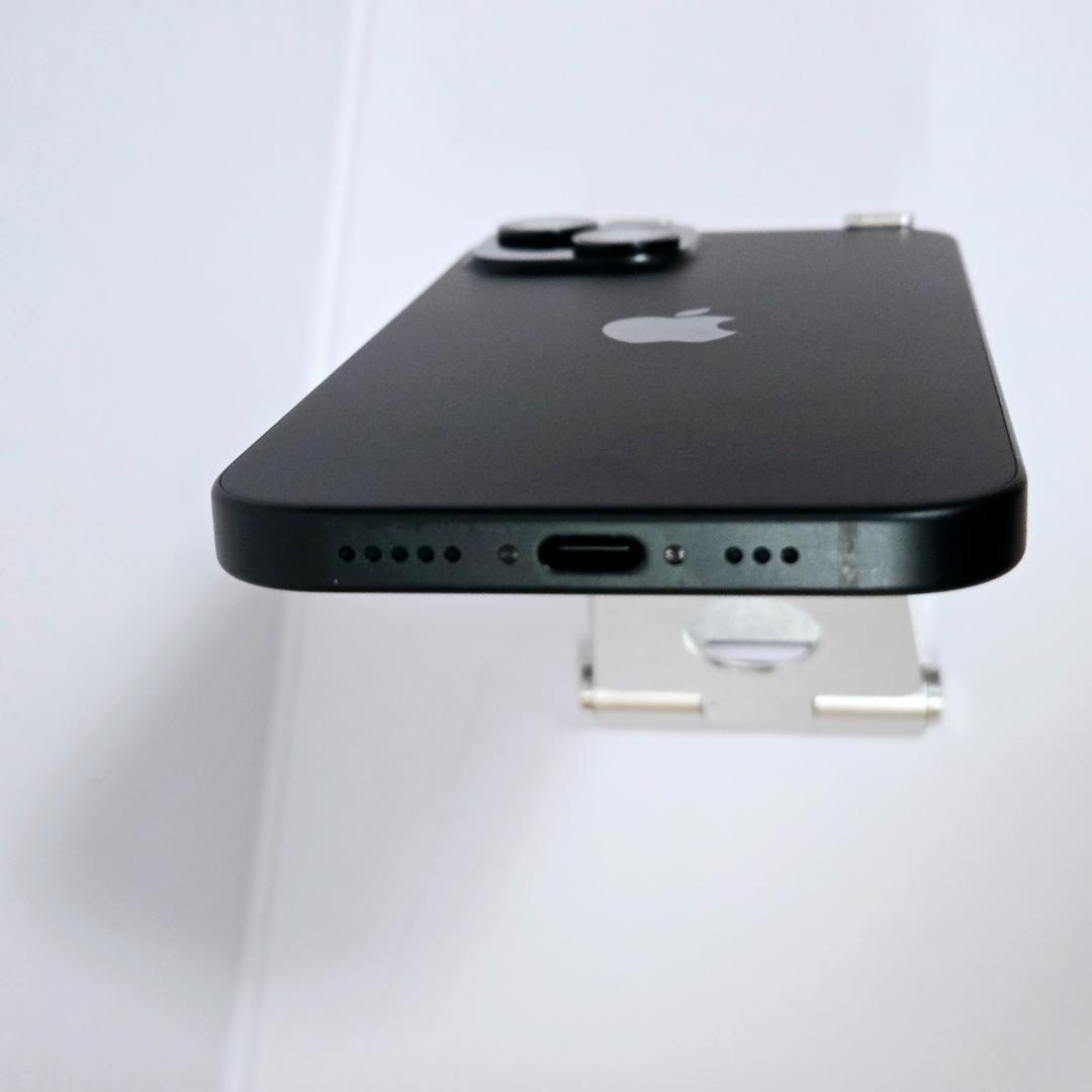 から厳選した 02 iPhone15 バッテリー88%-超特価 美品 SIMフリー ブラック スマートフォン本体