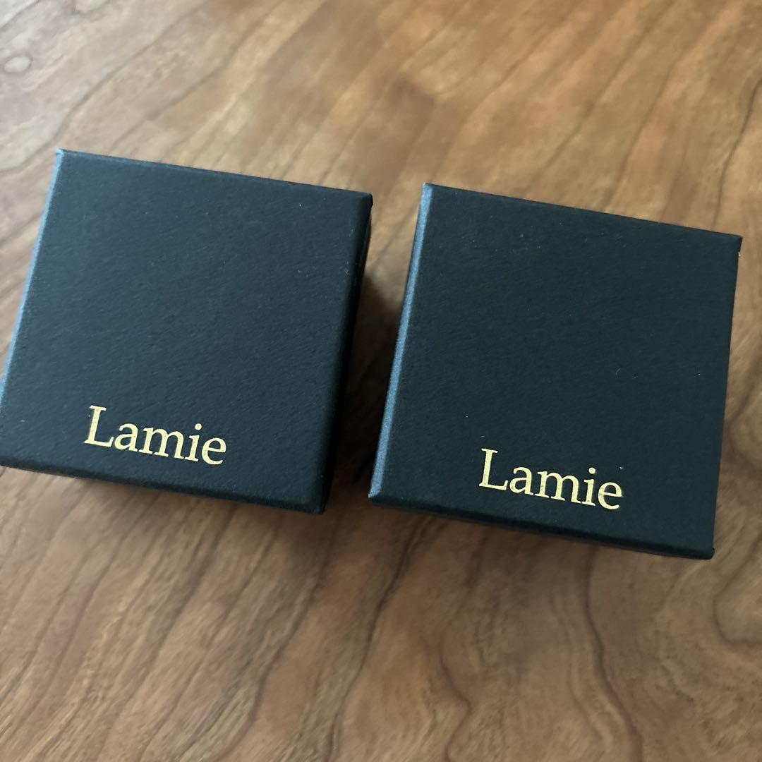 Lamie ピアス