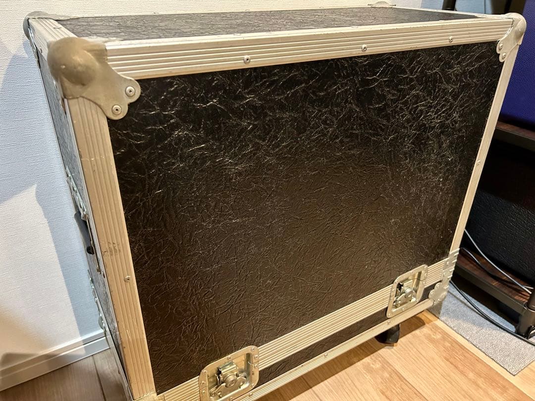 アンプケース傷や汚れあり
