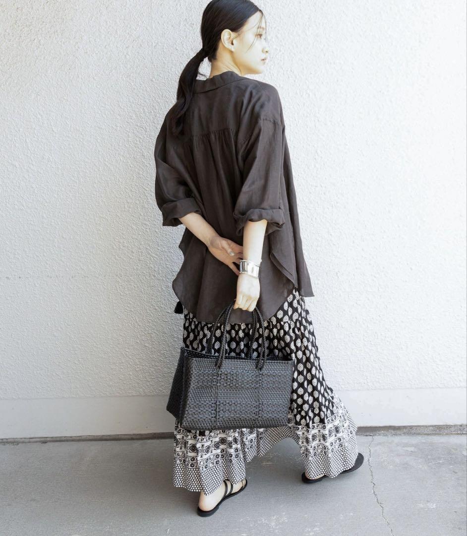 23SS SHIPS シップス　完売品　ピンタック パネル プリント スカート 23SS SHIPS シップス 完売品 ピンタック パネル プリント