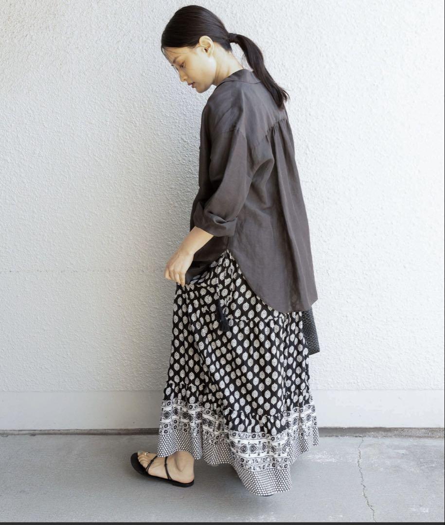 23SS SHIPS シップス　完売品　ピンタック パネル プリント スカート 23SS SHIPS シップス 完売品 ピンタック パネル プリント