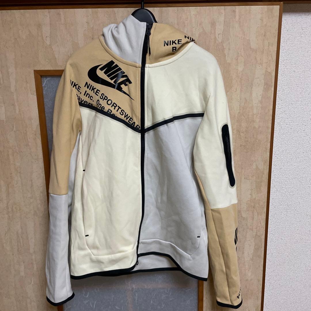 ナイキ　テックフリースセットアップ　M