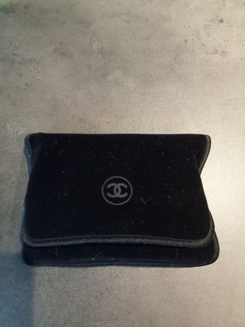 CHANEL　ヴィタルミエールエクラコンパクト　パウダリーファンデーション