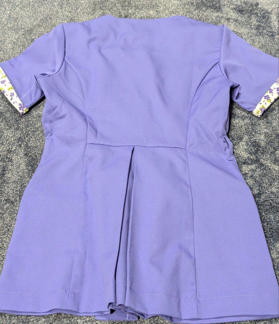 即購入可能 ローラアシュレイ ナース服 バイオレット Mサイズ 1枚