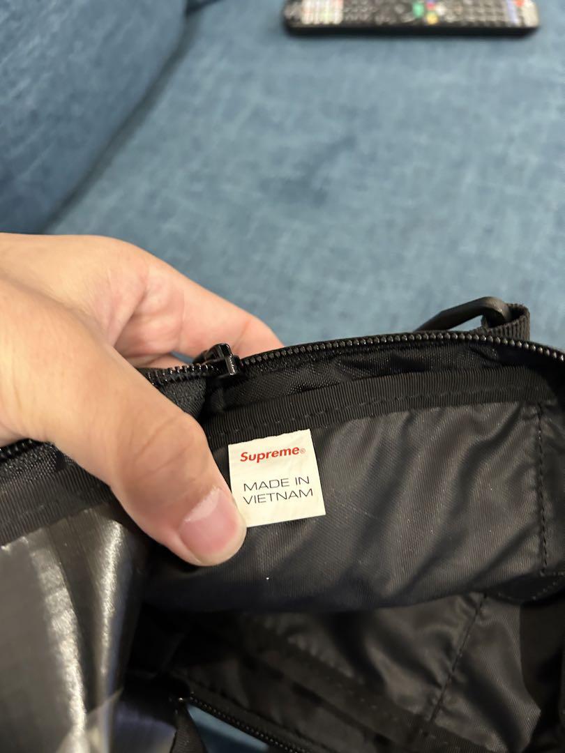 supreme バック