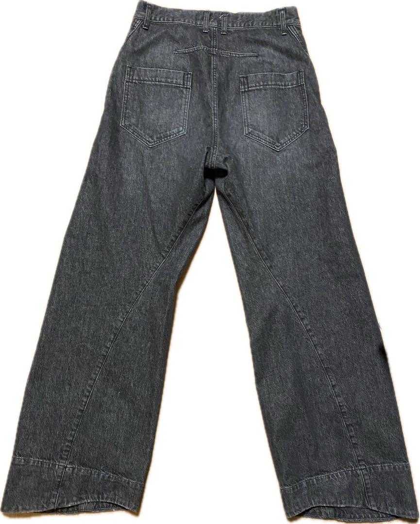 YUKI HASHIMOTO TWISTED JEANS デニムパンツ44 YUKI HASHIMOTO(ユウキハシモト)のTWISTED JEANS INDIGOの通販