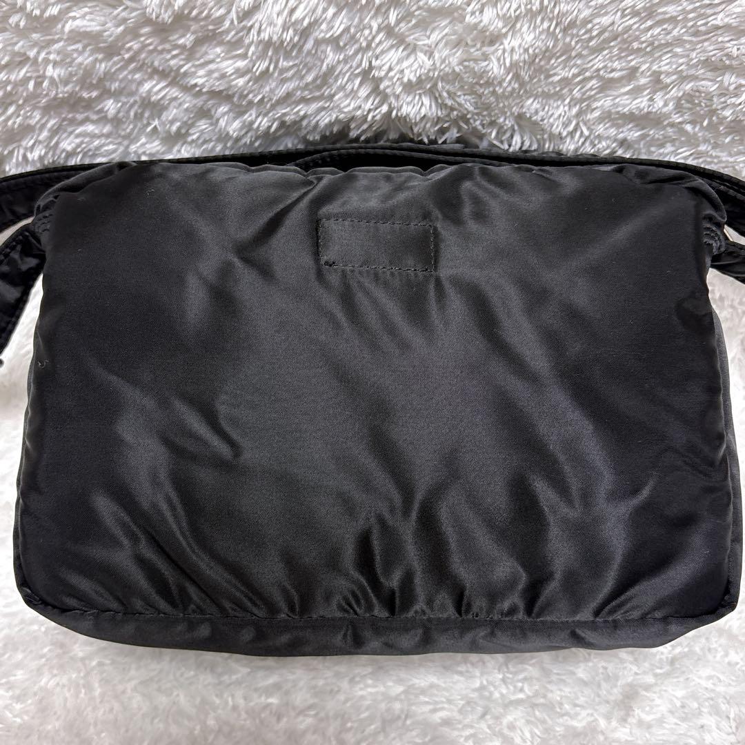 極美品 ポーター タンカー 二層 ショルダーバッグ Lサイズ PORTER 黒 美品】ポーター タンカー ショルダーバッグ Lサイズ 二層式
