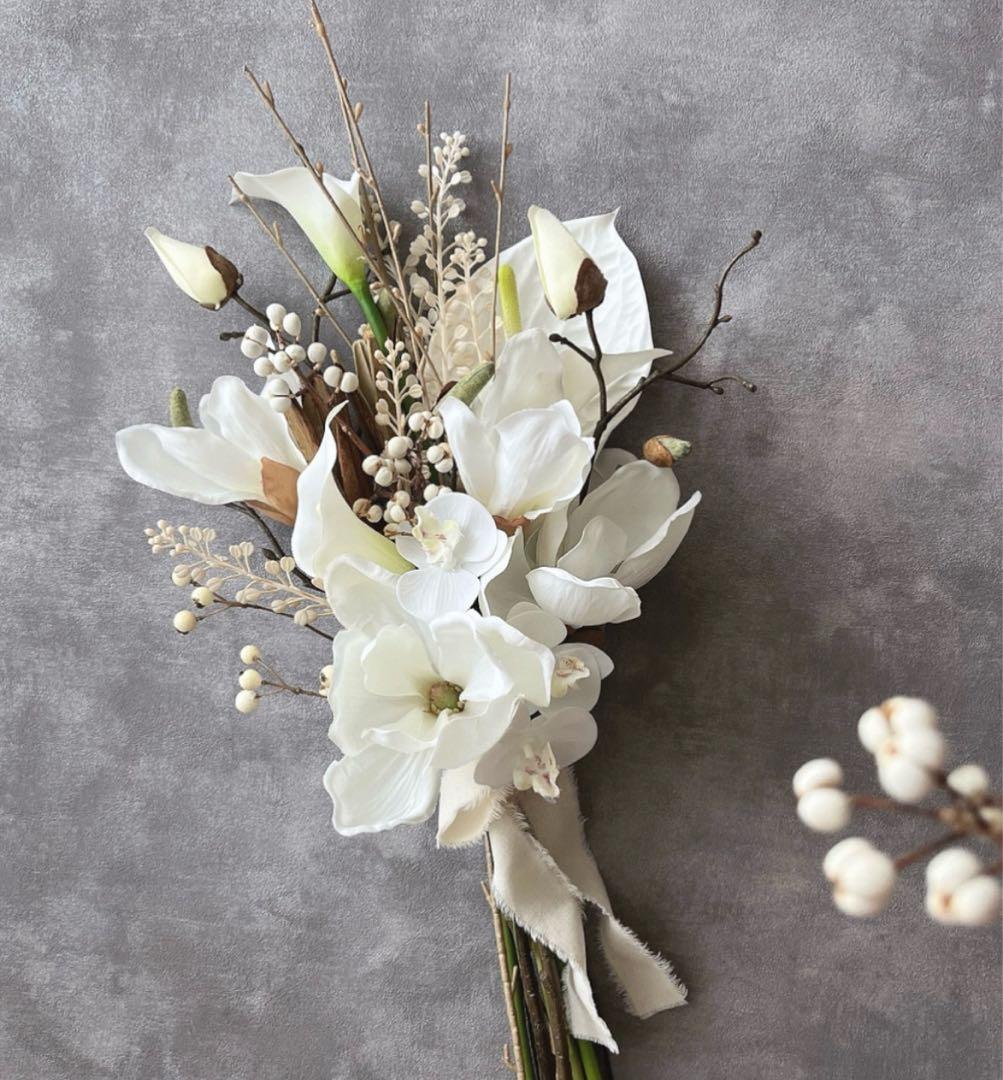 白木蓮＆カラーの実ものブーケ　◻︎アーティフィシャルフラワー＆ドライフラワー◻︎