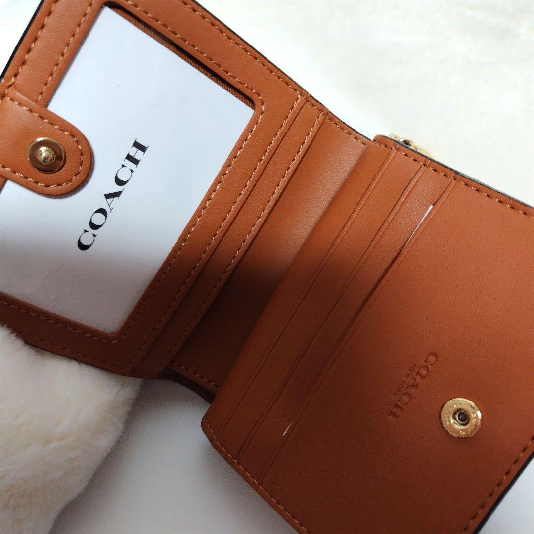 【限定セール！！】COACH 財布 恐竜 レキシー シグネチャー COACH 財布 恐竜 レキシー シグネチャー