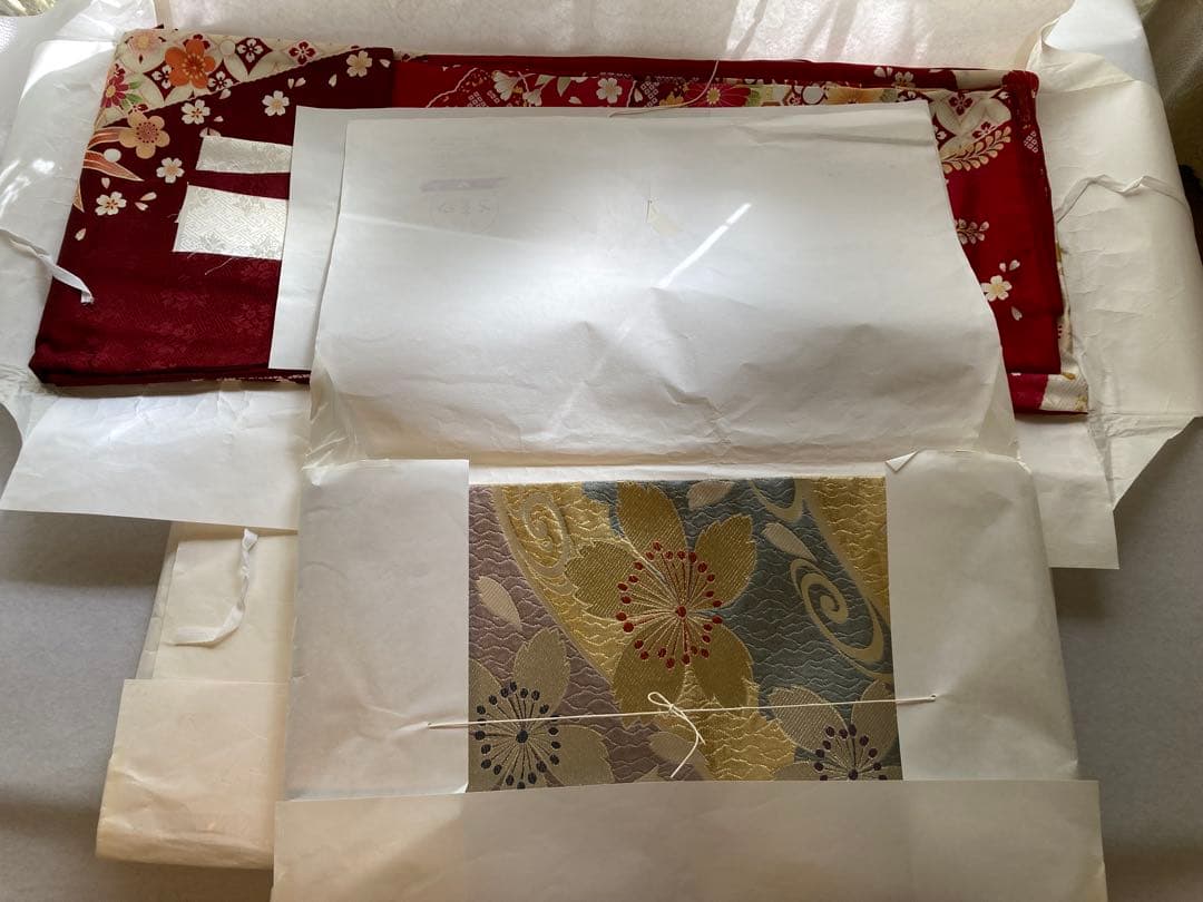 きものやまと振袖3点セット（振袖・長襦袢・帯など）クリーニング済み