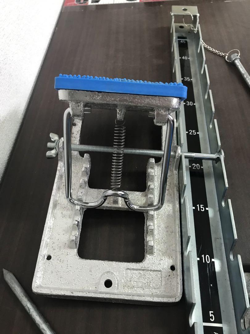 スターティングブロック　陸上　トラック競技　スポーツ/C-3