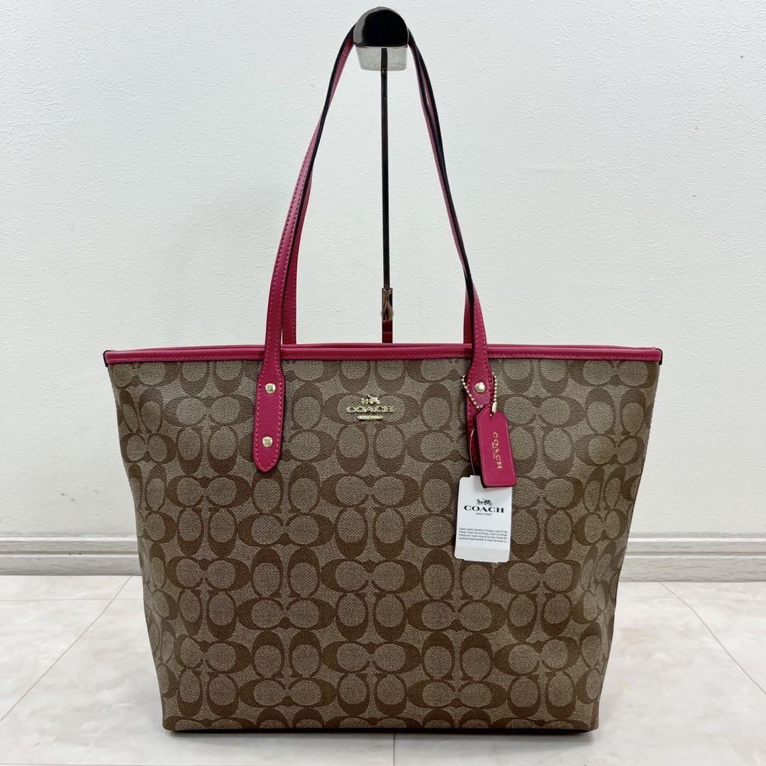 未使用 タグ付 COACH レザー シグネチャー トートバッグ