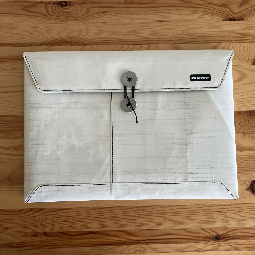 ［FREITAG］F411 SLEEVE for Laptop 13/14その他ノートPCアクセサリー
