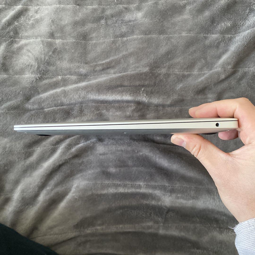 ✟