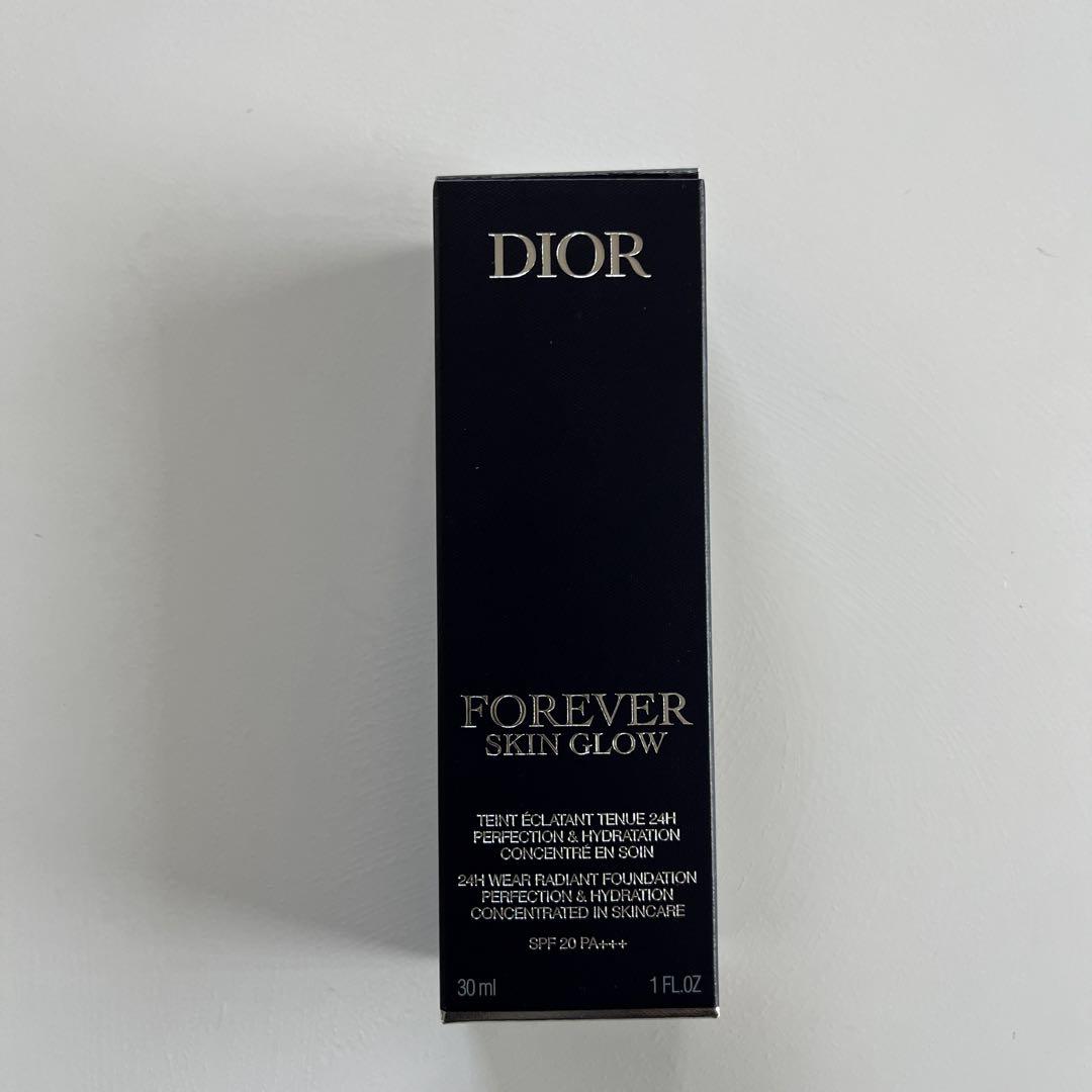 ファンデーション Dior Forever Skin Glow 1N 30ml