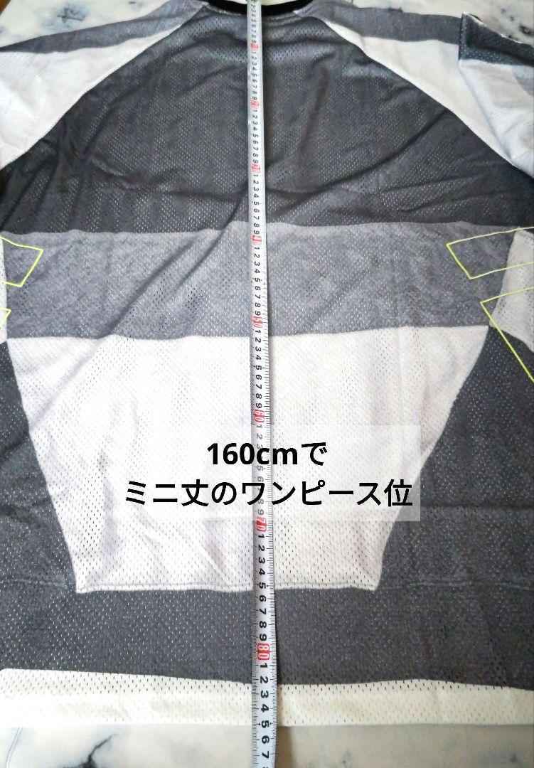 新品アディダスグラフィックウェア 大きいサイズ3XL　ユニセックススケボーウェア