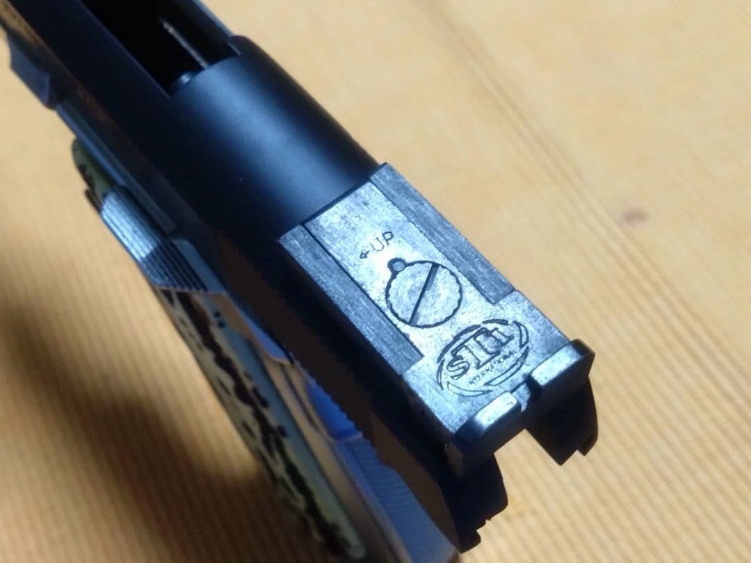 マルイ コルト ガバメントカスタム ガスガン ボマーサイト マルイ コルト ガバメントカスタム ガスガン ボマーサイト