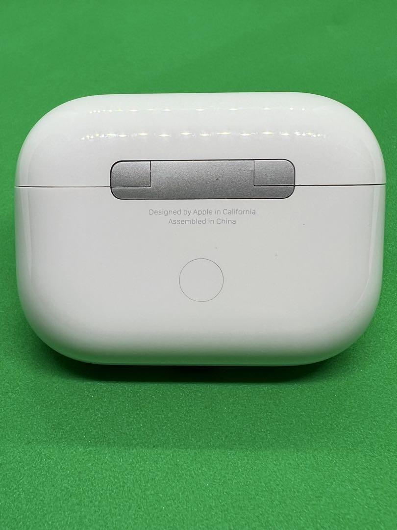 Apple  純正 AirPods Pro （第2世代） 充電ケース 517 - メルカリ