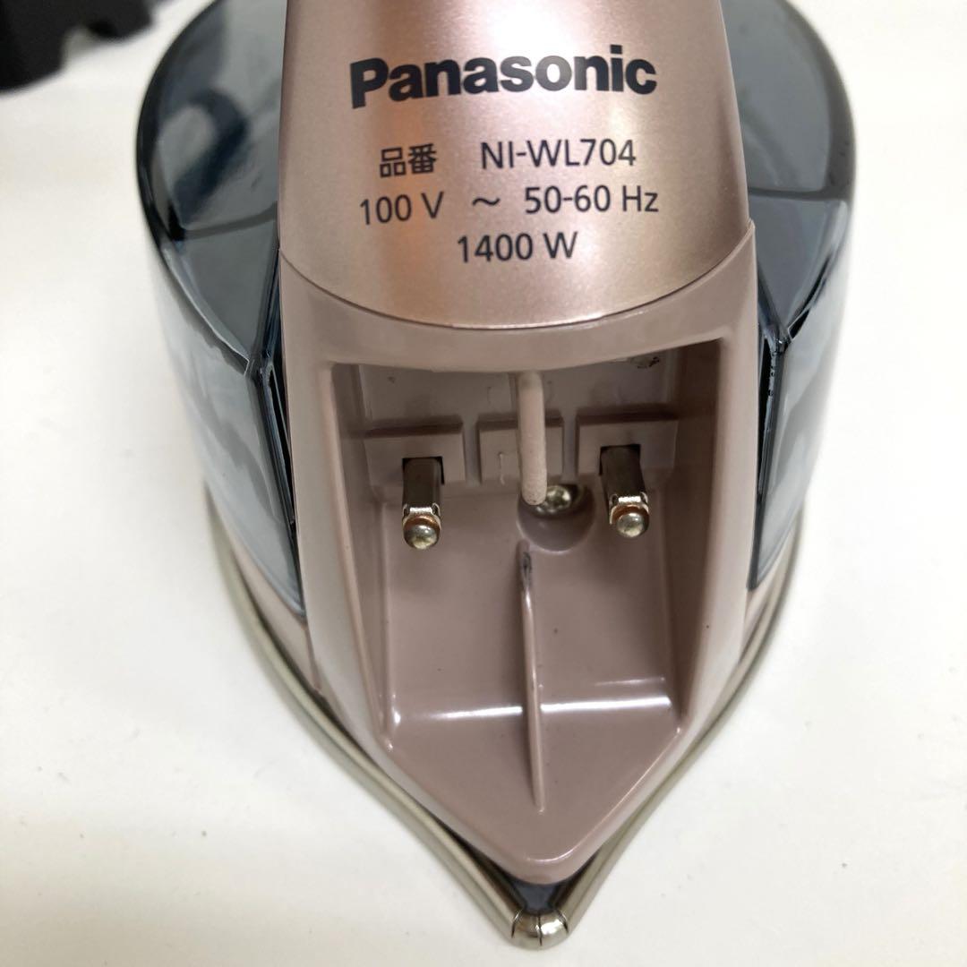 f354-29 PanasonicコードレススチームアイロンNI-WL704