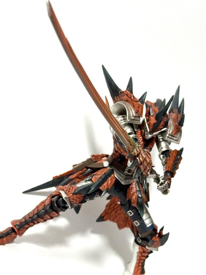 モンスターハンター4 フル稼働アクションフィギュア レウスシリーズ装備　 剣士
