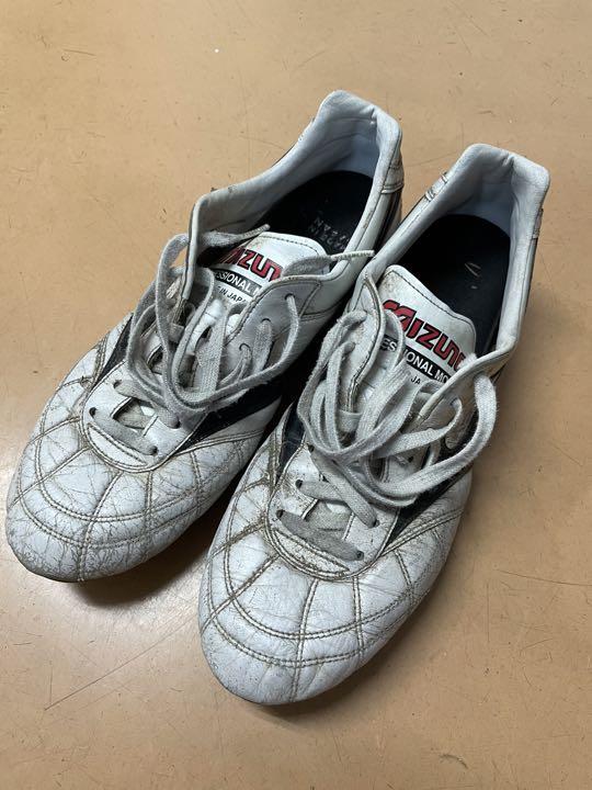 モレリア2 Japan 26.5センチ　白