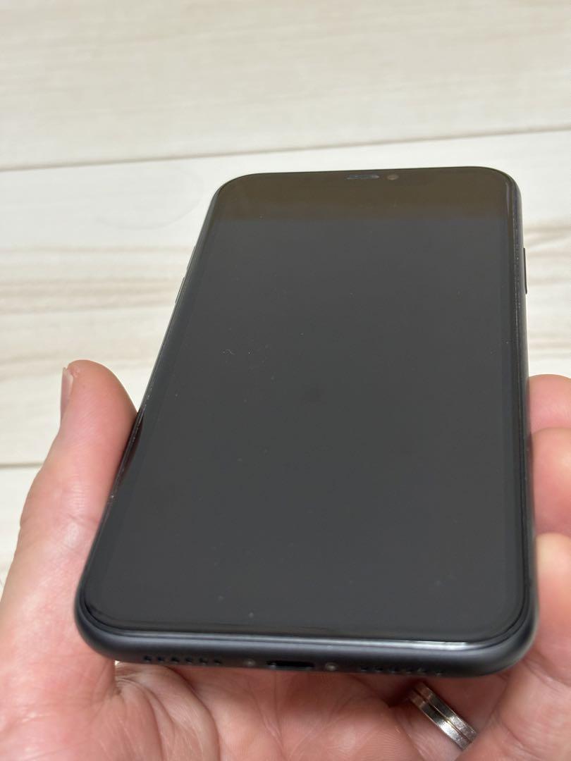 iPhone 11 ブラック 128GB