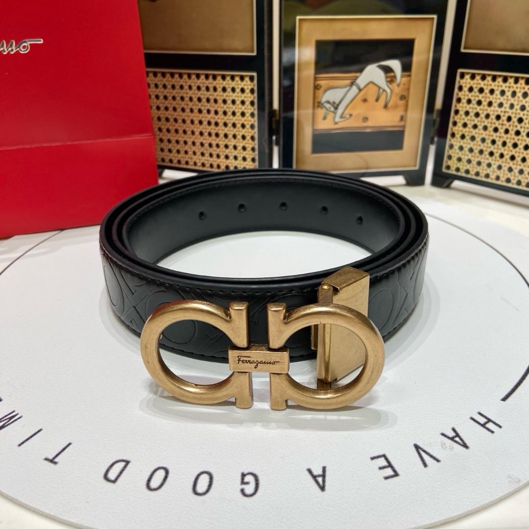 Ferragamo ブラックレザー ベルト