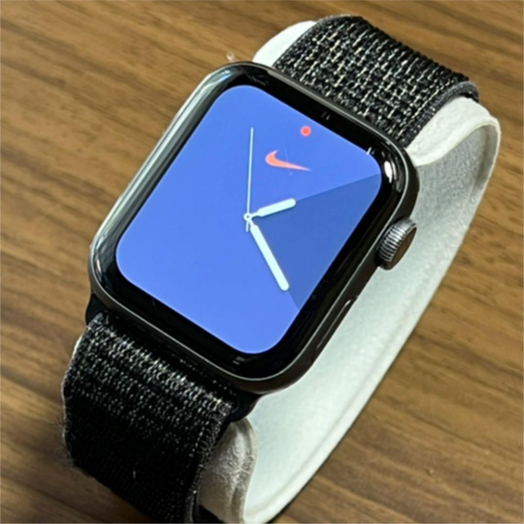 Apple Watch Series4 Nike アルミ 40mm GPS - library.iainponorogo.ac.id