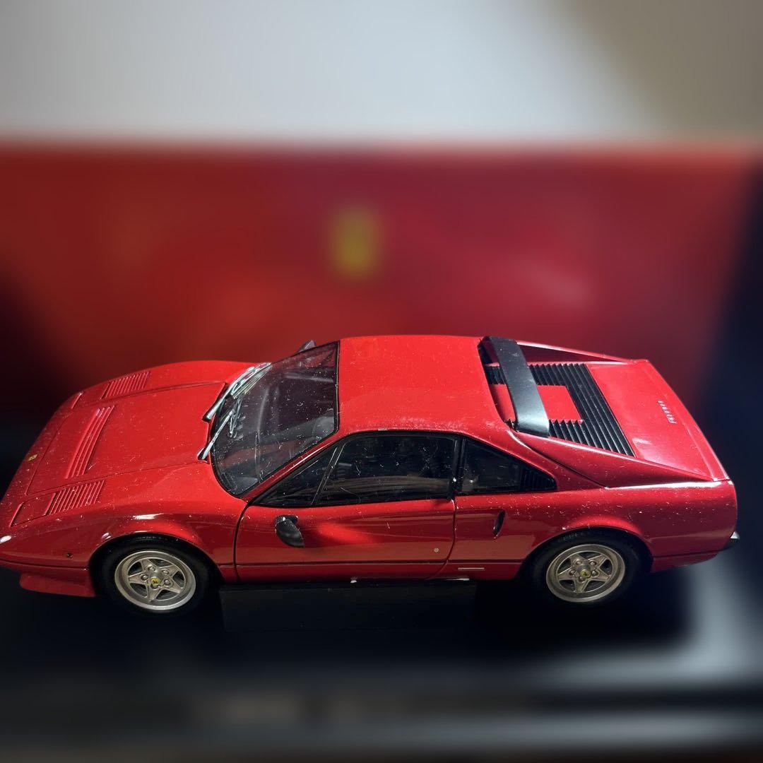 絶版 1/18 フェラーリ365GTB/4デイトナ1971年リアルな再現性 絶版 1/18 フェラーリ365GTB/4デイトナ1971年リアルな再現性