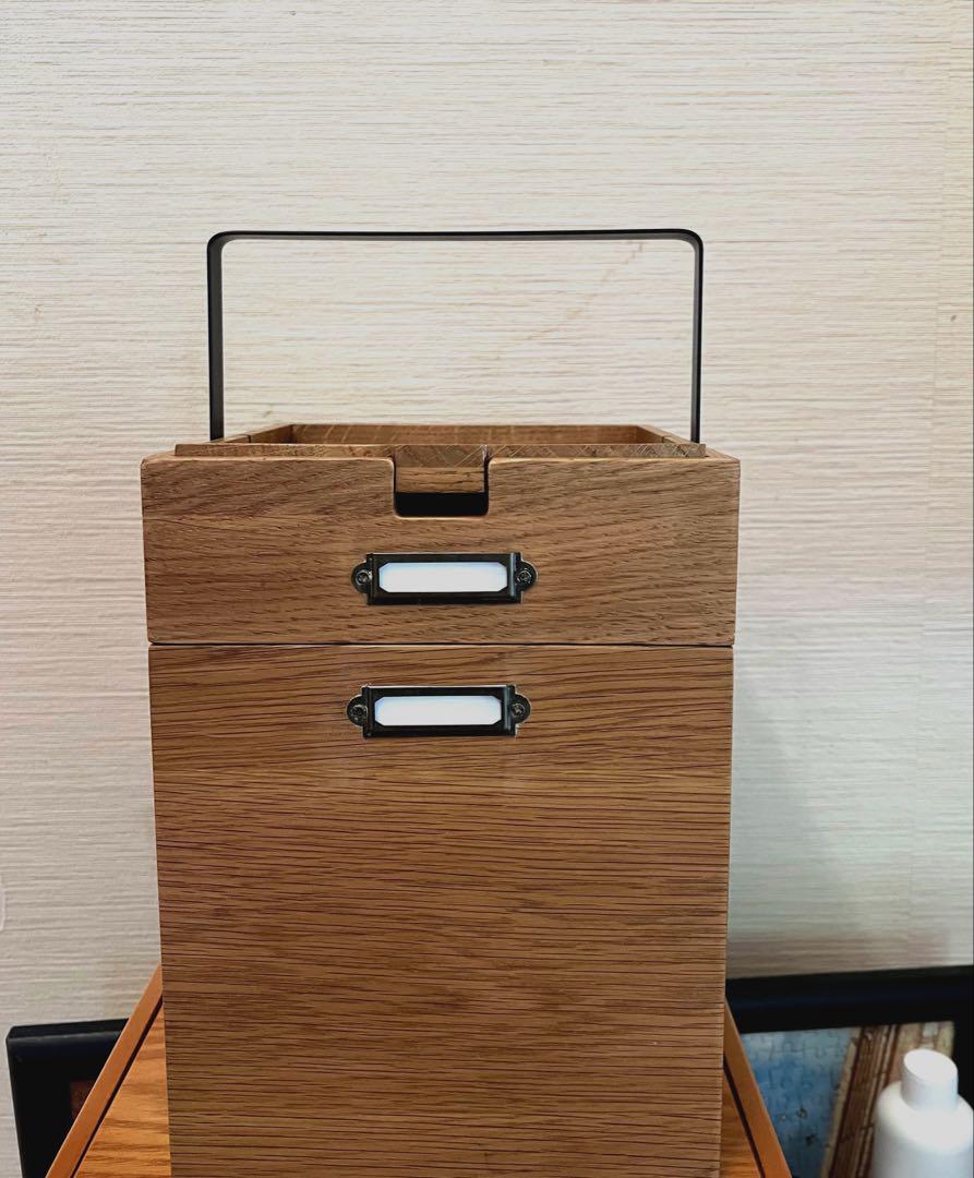 メイクボックス　木製　Wooden Cosme Box