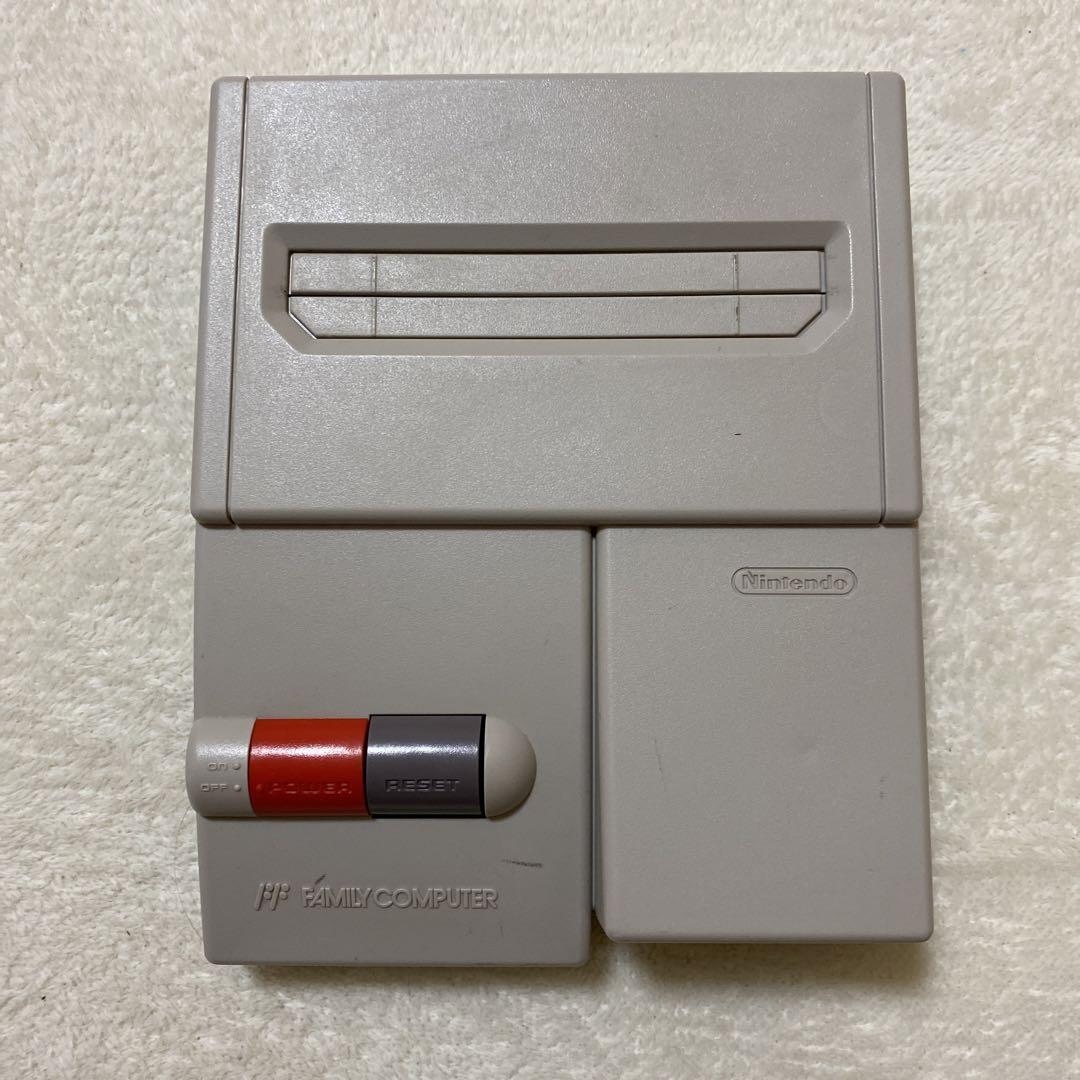 ファミリーコンピュータ　ファミコン　AV￼ Top Loader