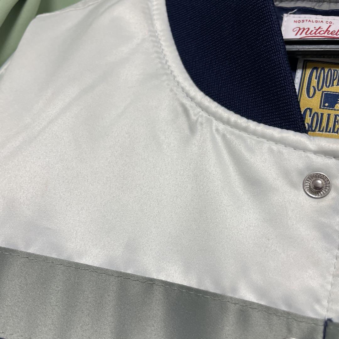 New York Yankees ミッシェルアンドネス スタジャン ネイビー
