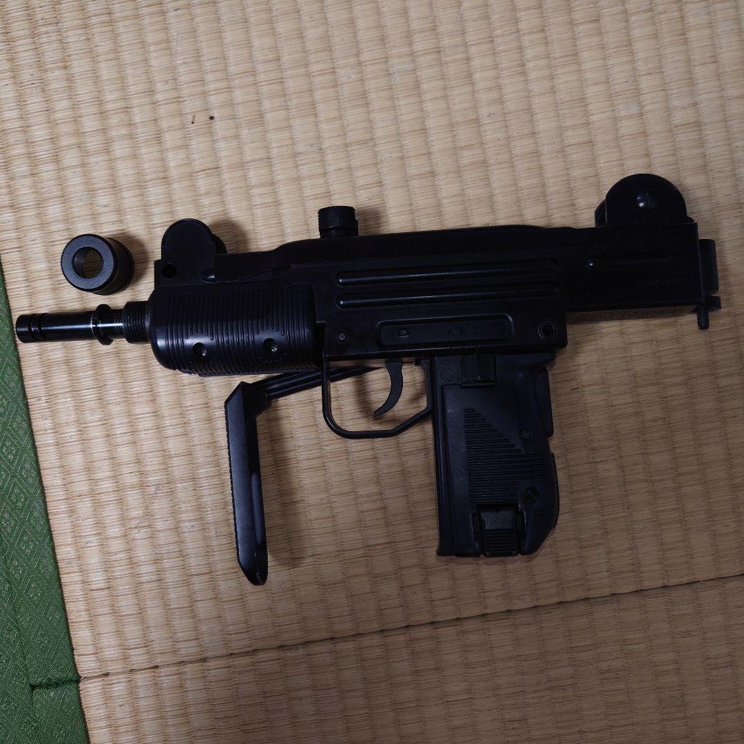 最終決算 KWC MINIUZI(CO2) スペアマガジン4本 トイガン