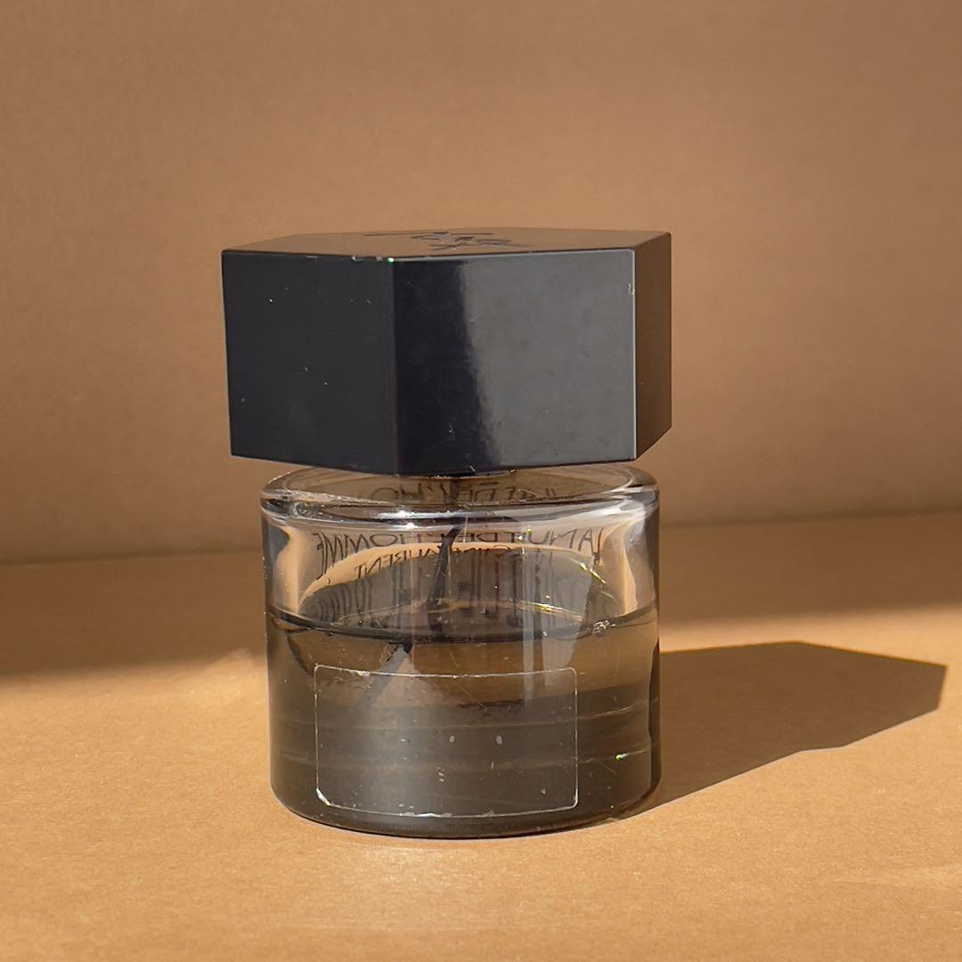イブサンローラン　LA NUIT DE L'HOMME 香水
