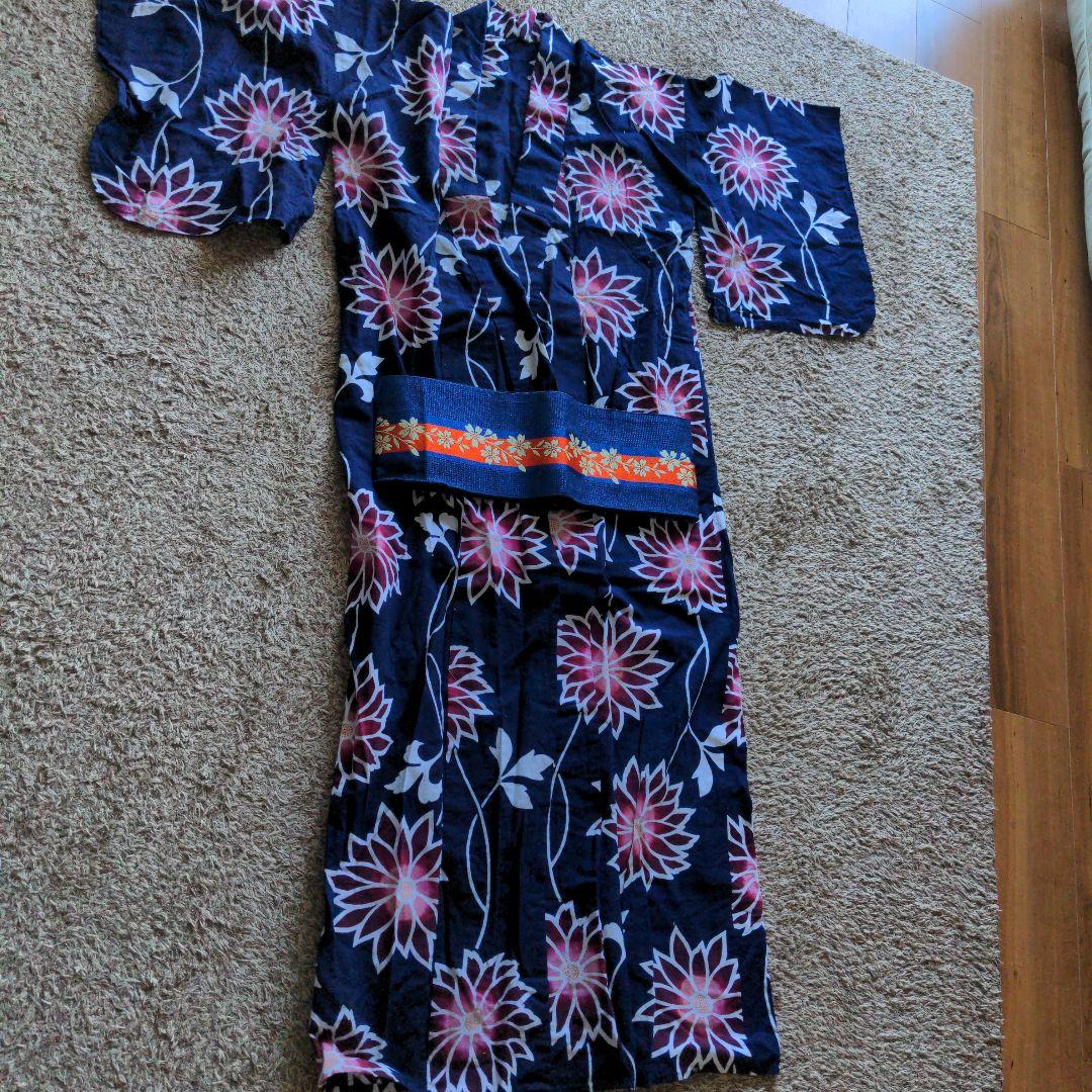 紺色花柄浴衣・帯セット 7,000円