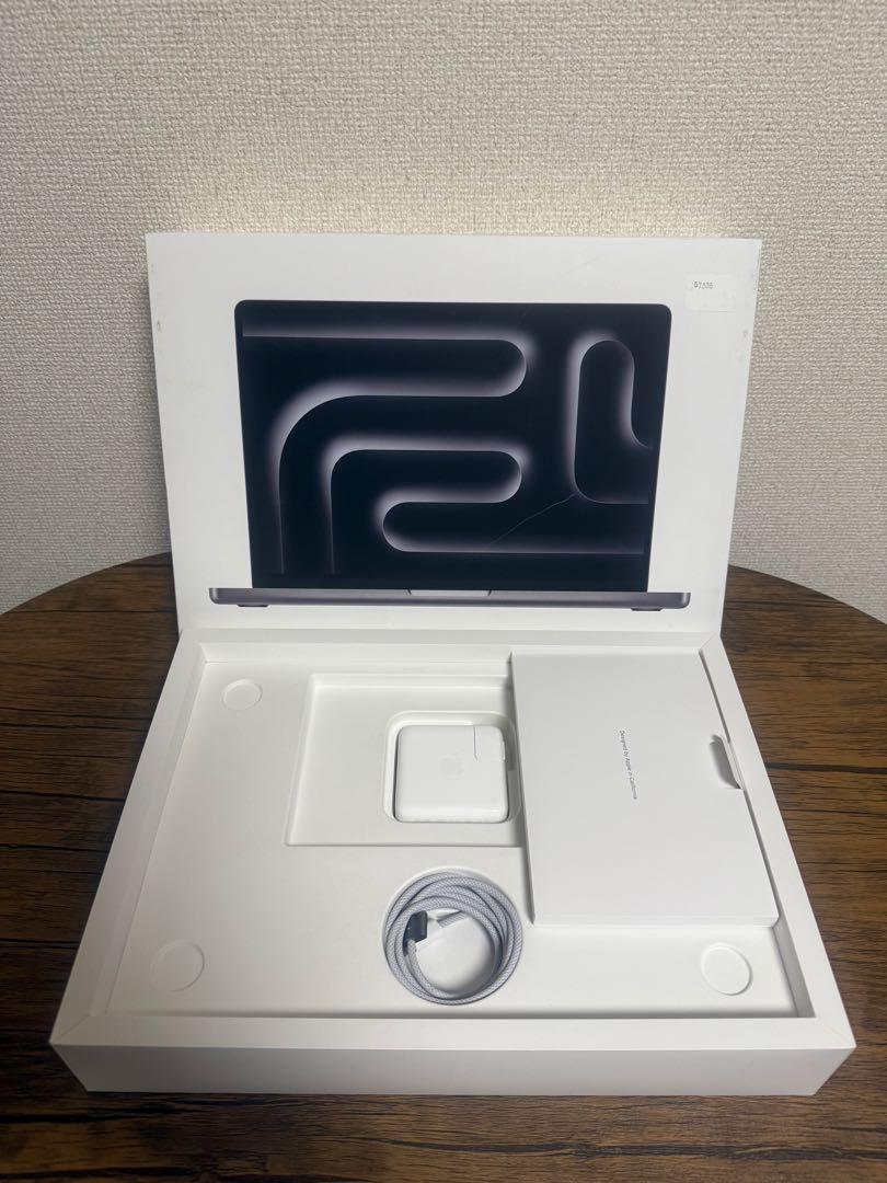MacBook Pro M3 メモリ8GB/SSD512GB 14インチ