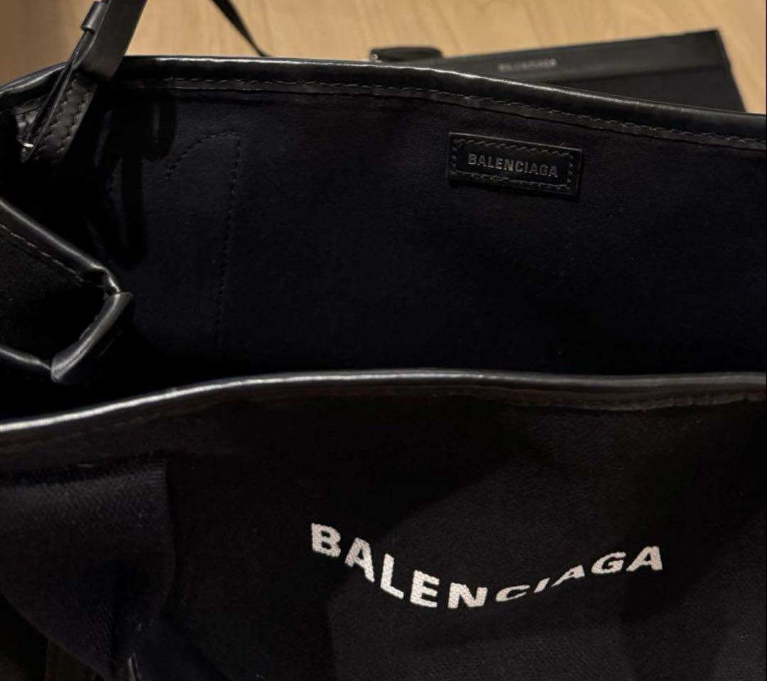 【極美品】最終値下げBALENCIAGAネイビーカバS