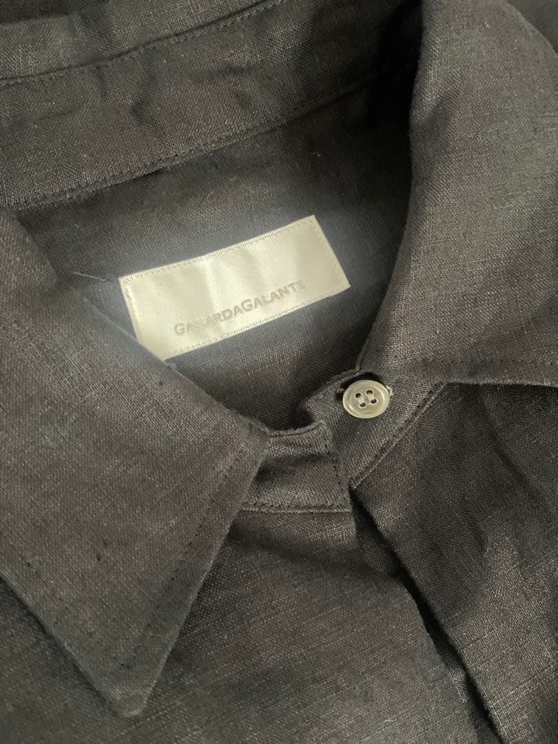 大草直子さんコラボ リネンシャツワンピース ガリャルダガランテ ブラック 黒 大草直子さんコラボ リネンシャツワンピース ガリャルダガランテ ブラック 黒