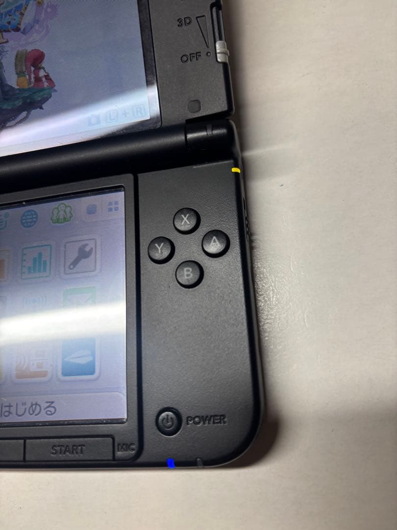 「ニンテンドー3DS LL シルバー×ブラック」美品 ドラクエ11付き