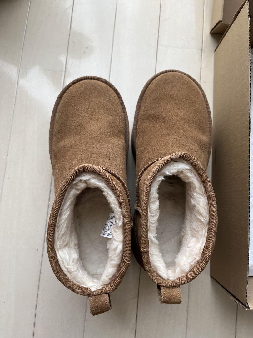 nn【箱説明書有り】UGGクラシックミニプラットフォーム厚底ムートンブーツ