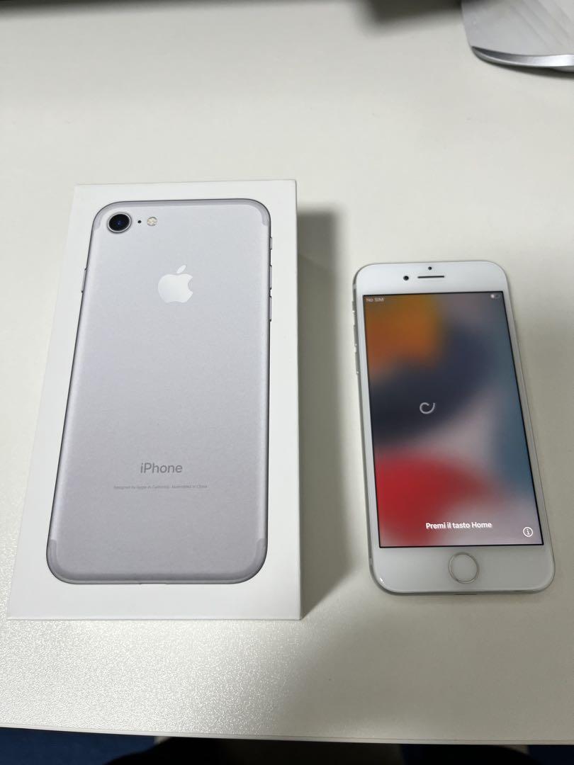 【特価】iPhone 7 シルバー 本体 箱付き 美品】Apple iPhone 7 シルバー 本体 128GB 箱付き - メルカリ