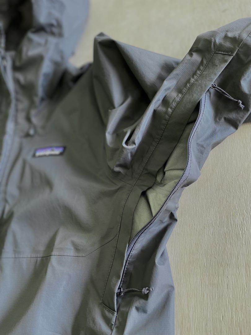 パタゴニア　Patagonia トレントシェル3L XS