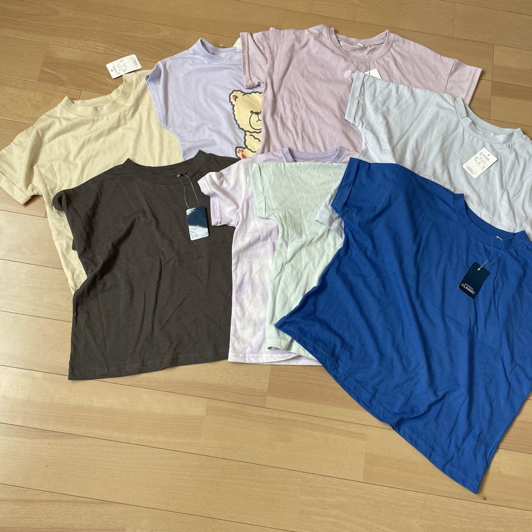 大量まとめ売り130cm女の子服セットTシャツ、スウェットなど） 大量まとめ売り130cm女の子服セットTシャツ、スウェットなど）