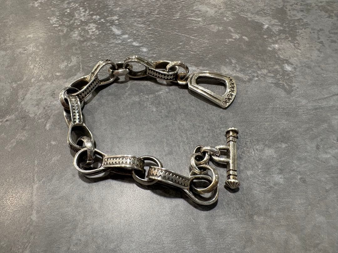 ラッキージョンブレスレットLUCKY JOHN