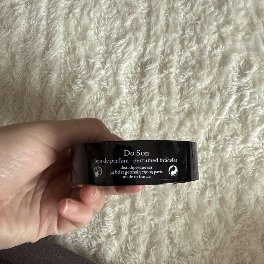 【入手困難】diptyque ブレスレットフレグランス　do son