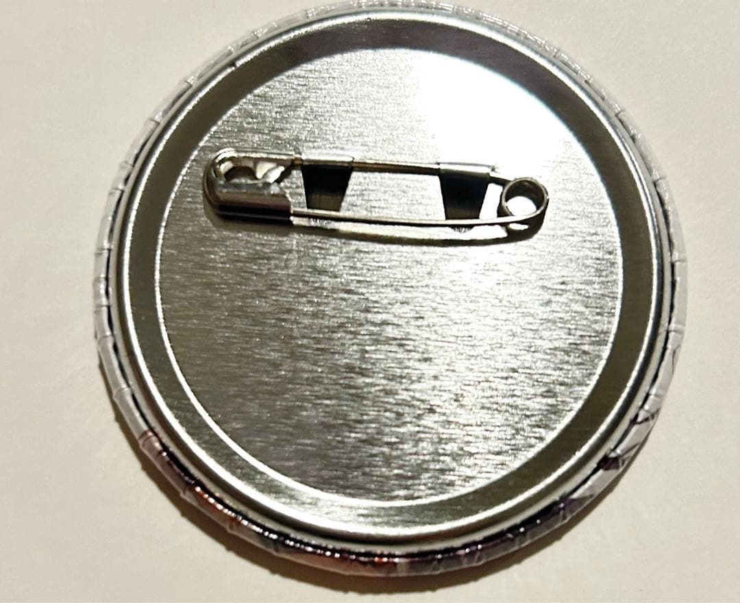 今日から俺はロリのヒモ！ 缶バッジ 二条藤花 今日から俺はロリのヒモ 二条藤花 缶バッジ - メルカリ