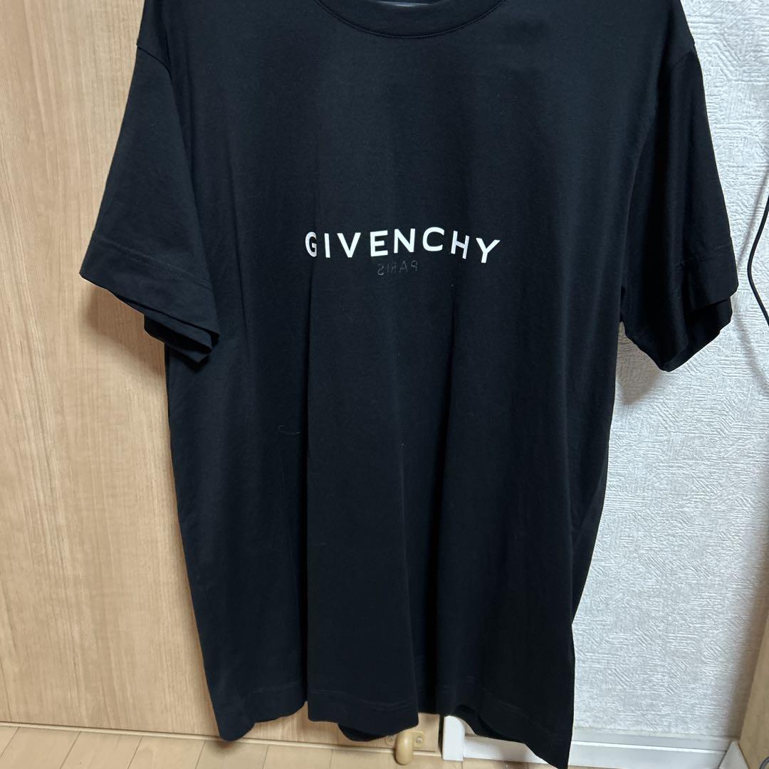 GIVENCHY リバースブラック Tシャツ XXS